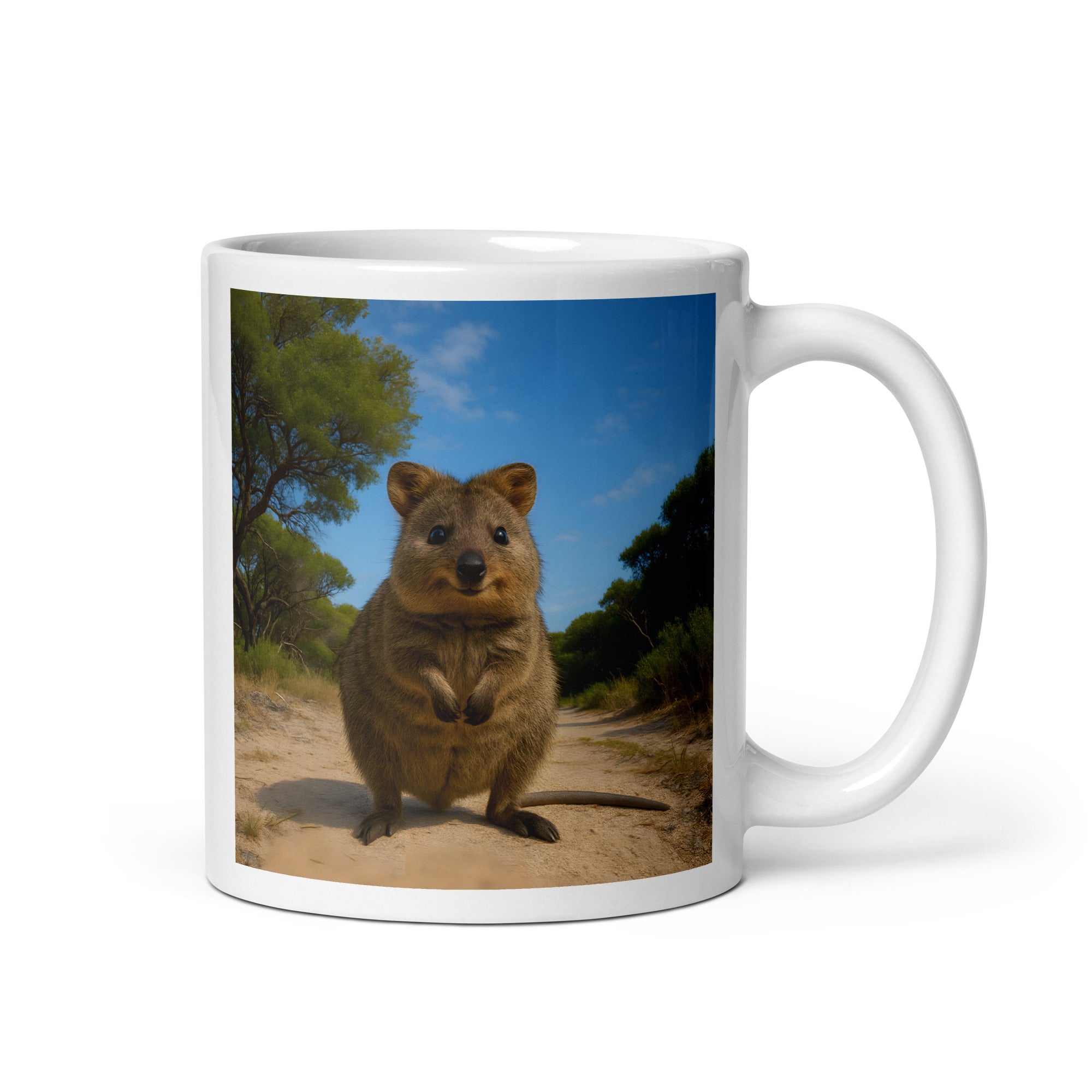 Detailansicht Quokkamotiv auf weißem Keramikbecher
