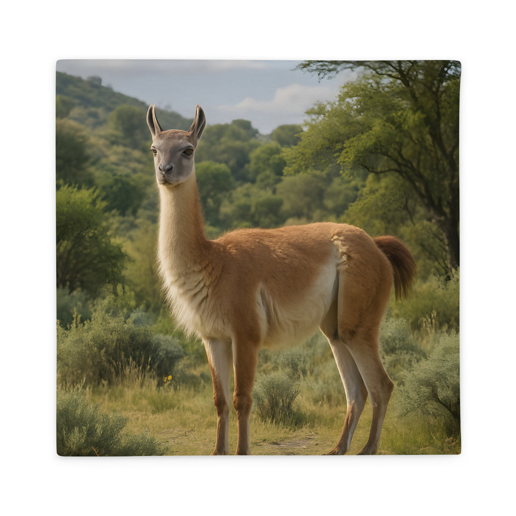 Guanako Kissenbezug mit hochwertigem Tiermotiv auf weichem Polyesterstoff