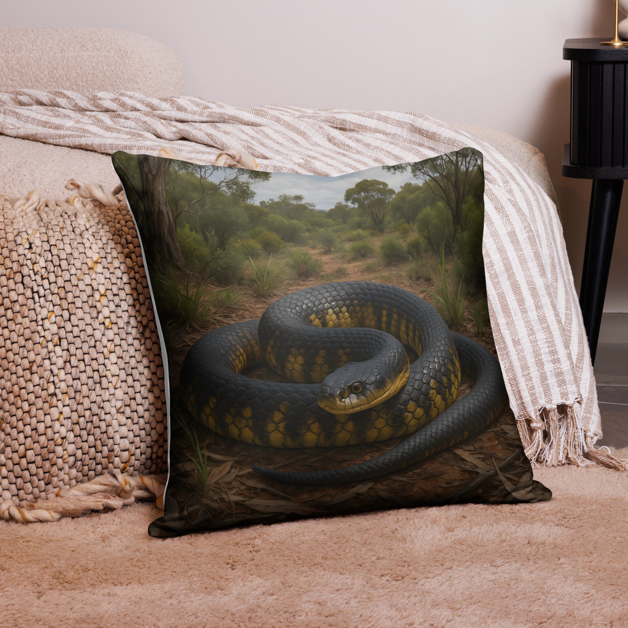 Wohnzimmerdeko: Tigerotter Kissenbezug auf Sofa